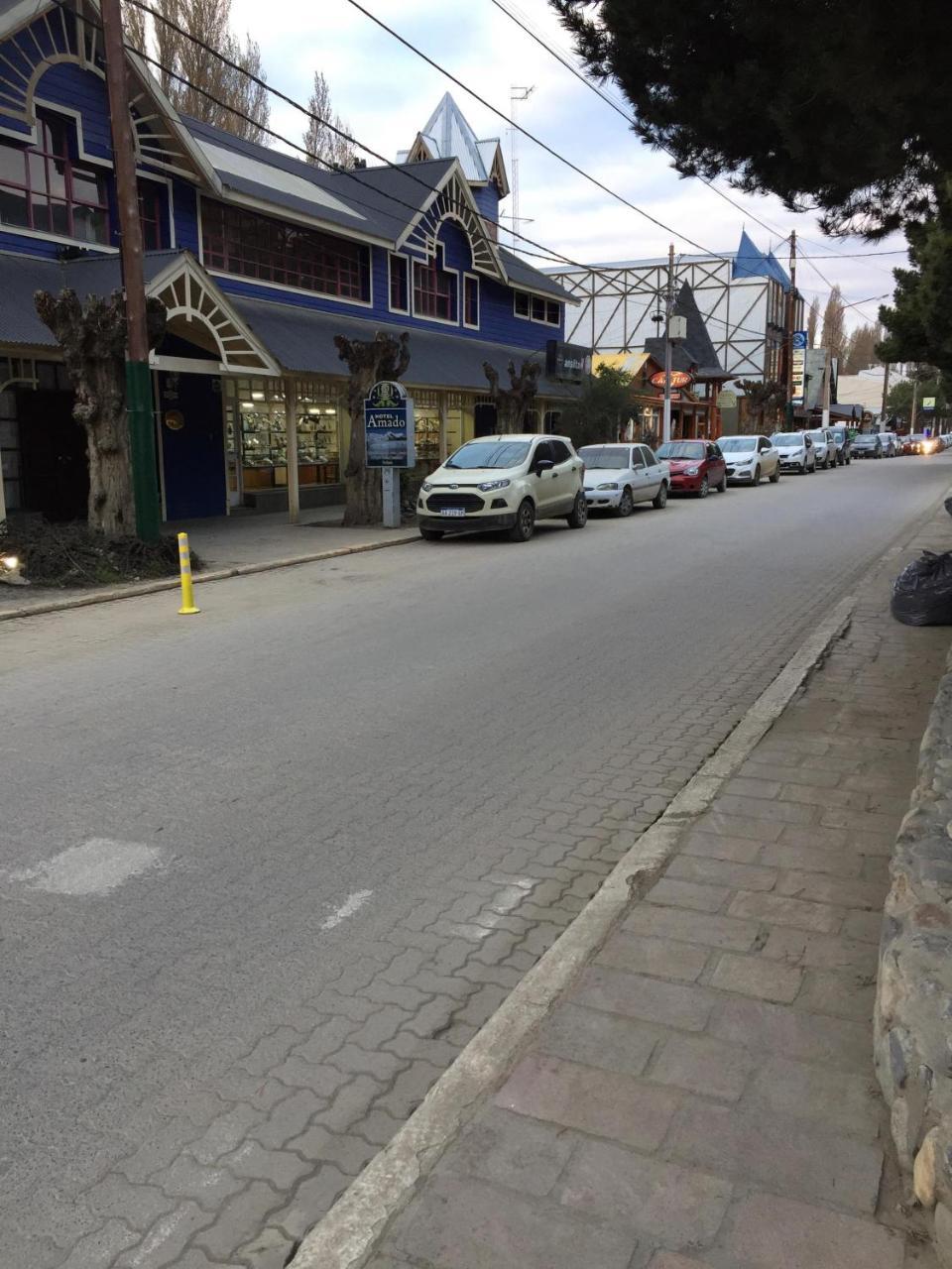 Hotel Amado El Calafate Exterior photo